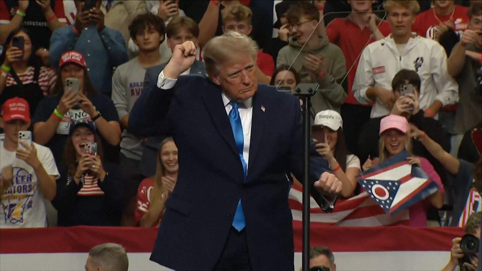 Trump Campaigns in Key States as Supreme Court Opens October Term