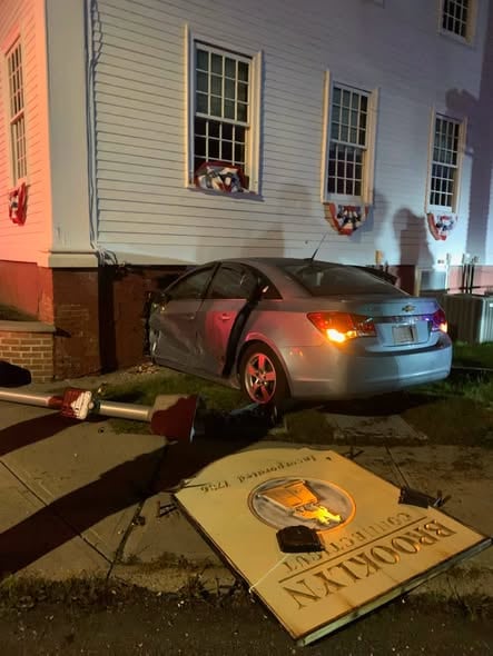Vehicle Collision With Building Results in Minor Injuries in Brooklyn