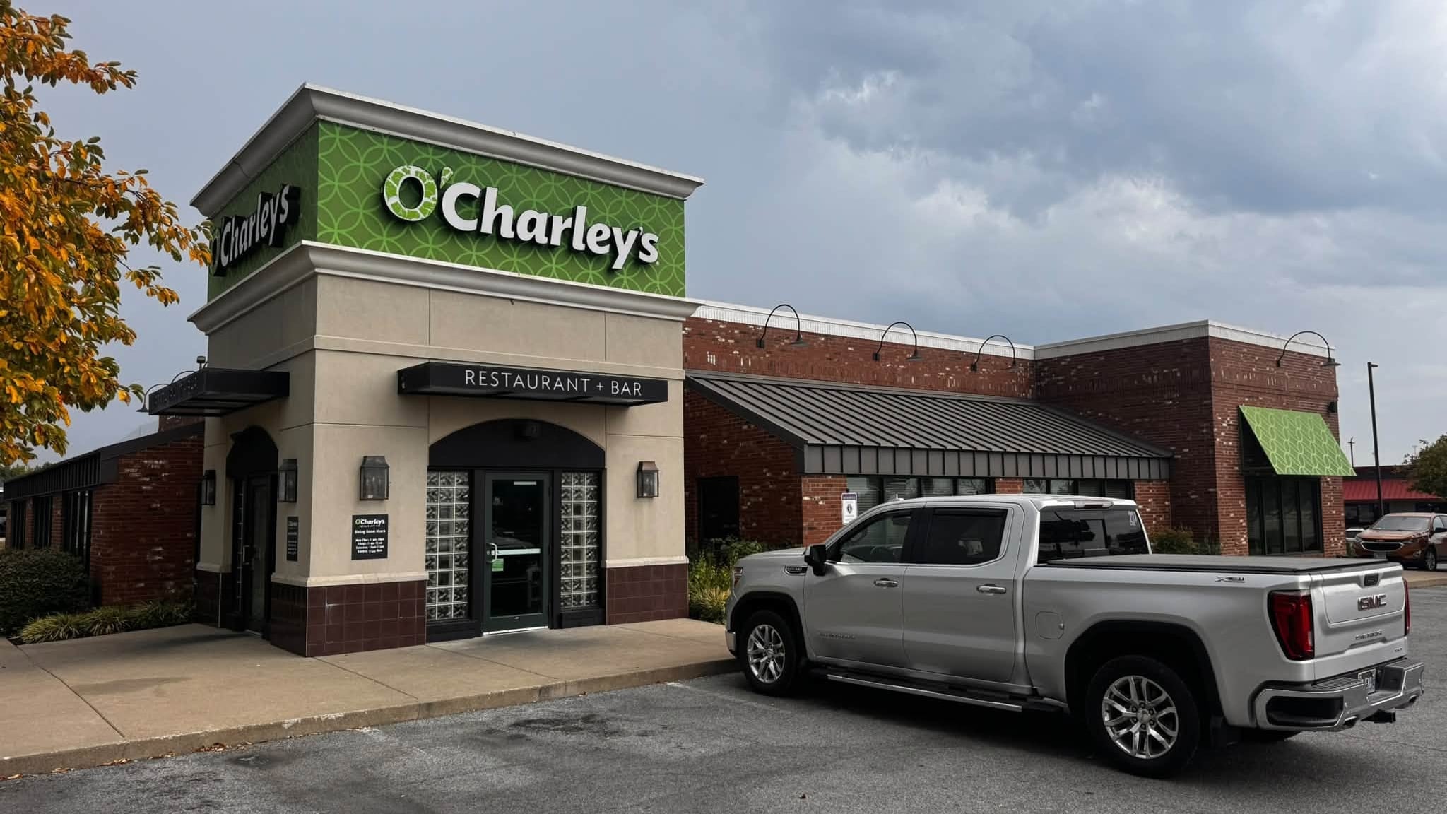 O’Charley’s Restaurant Chain Reportedly Closing All Remaining Locations