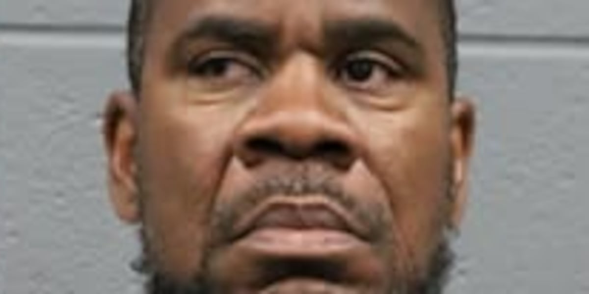 Man arrested after being found with 31 grams of crack cocaine, $9,000 in Waterbury