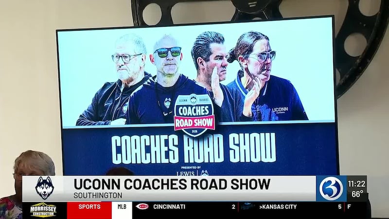 UConn coaches road show brings fans together in Southington