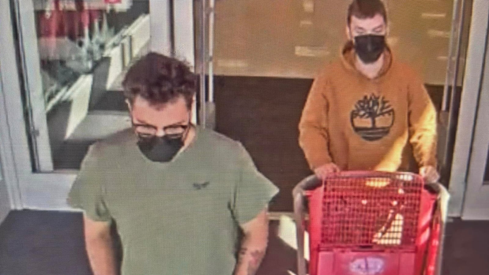 Target Libson Thieves steal electric scooter from Target in Lisbon