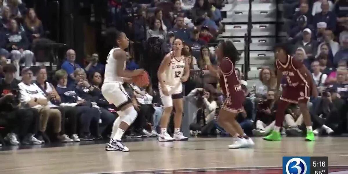 UConn women look sharp in exhibition win over Boston College