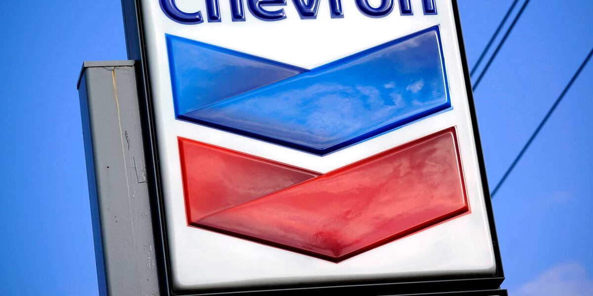 Chevron buys Hess for $53 billion, 2nd megadeal in the oil patch this ...