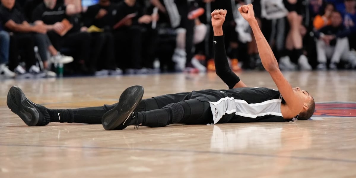 Victor Wembanyama carries Spurs to 115-111 win that cuts Knicks’ NBA Finals lead to 2-1