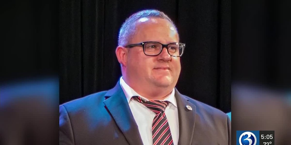 Anggota dewan New Britain mempertanyakan pajak yang belum dibayar dan uang muka