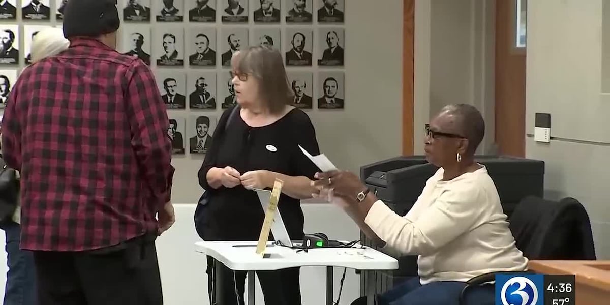 Connecticut voters face local ballot questions on infrastructure, leadership Connecticut voters face local ballot questions on infrastructure, leadership