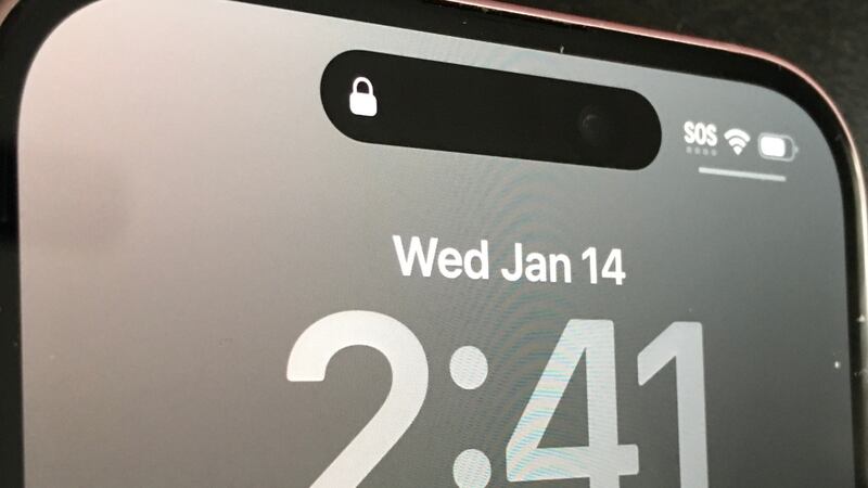 Verizon customers across the U.S. are reporting service problems, indicating a possible major...