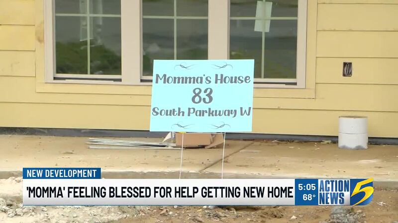 A Memphis woman is feeling the effects of Southern hospitality as the community works to get...