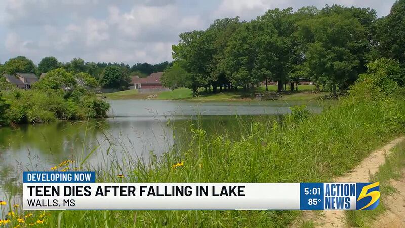 The DeSoto County Sheriff’s Office is investigating after a child drowned in a neighborhood...