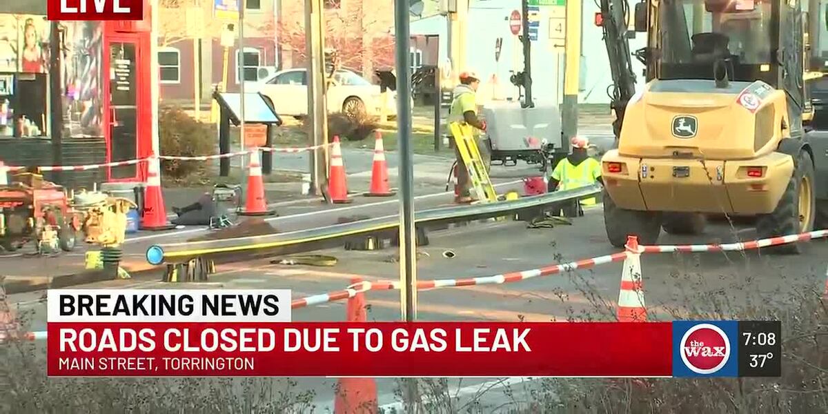 Large Gas Line Break VIDEO: Main street in Torrington closed due to gas line break